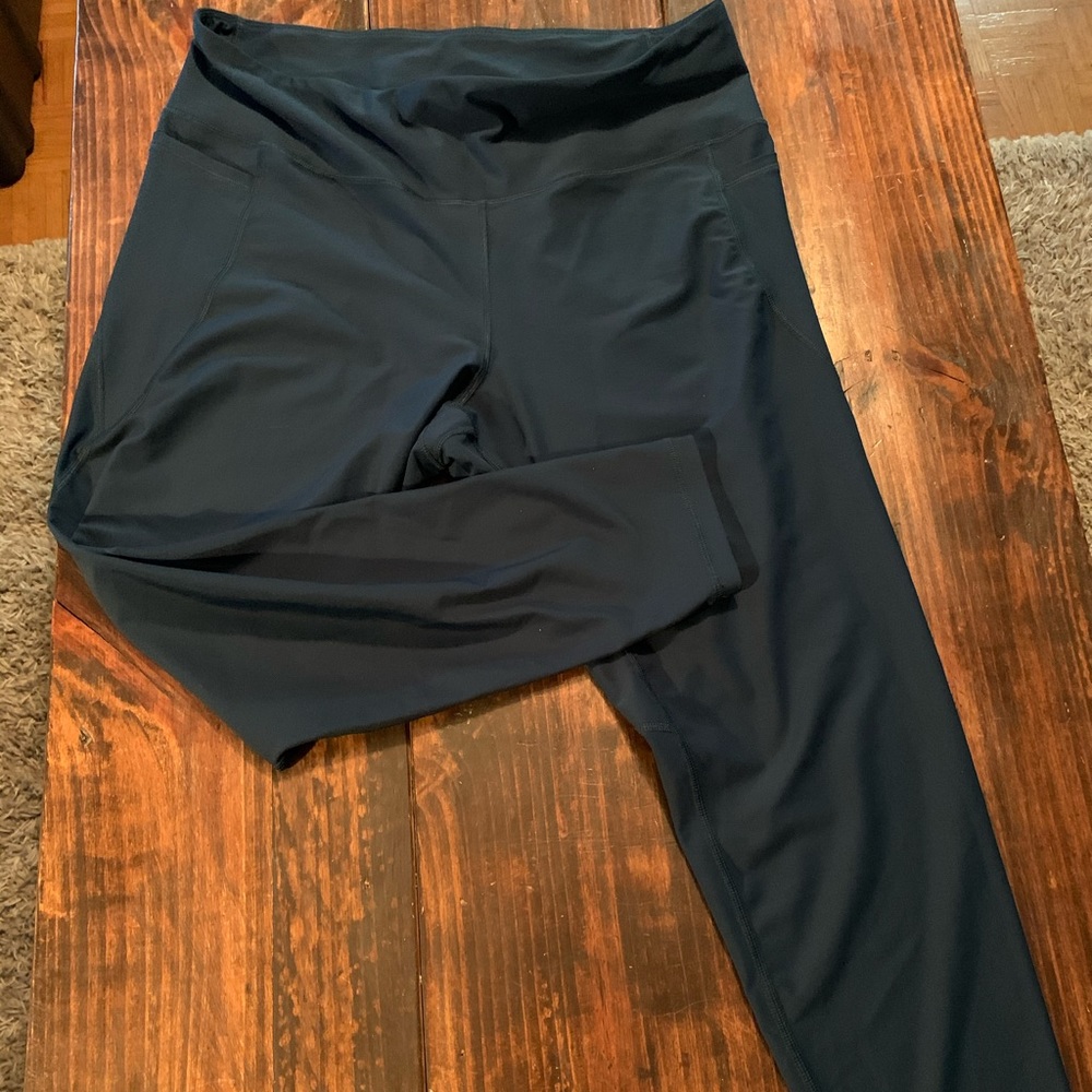 XXL Old Navy Deep Green Elevate Go Dry Active